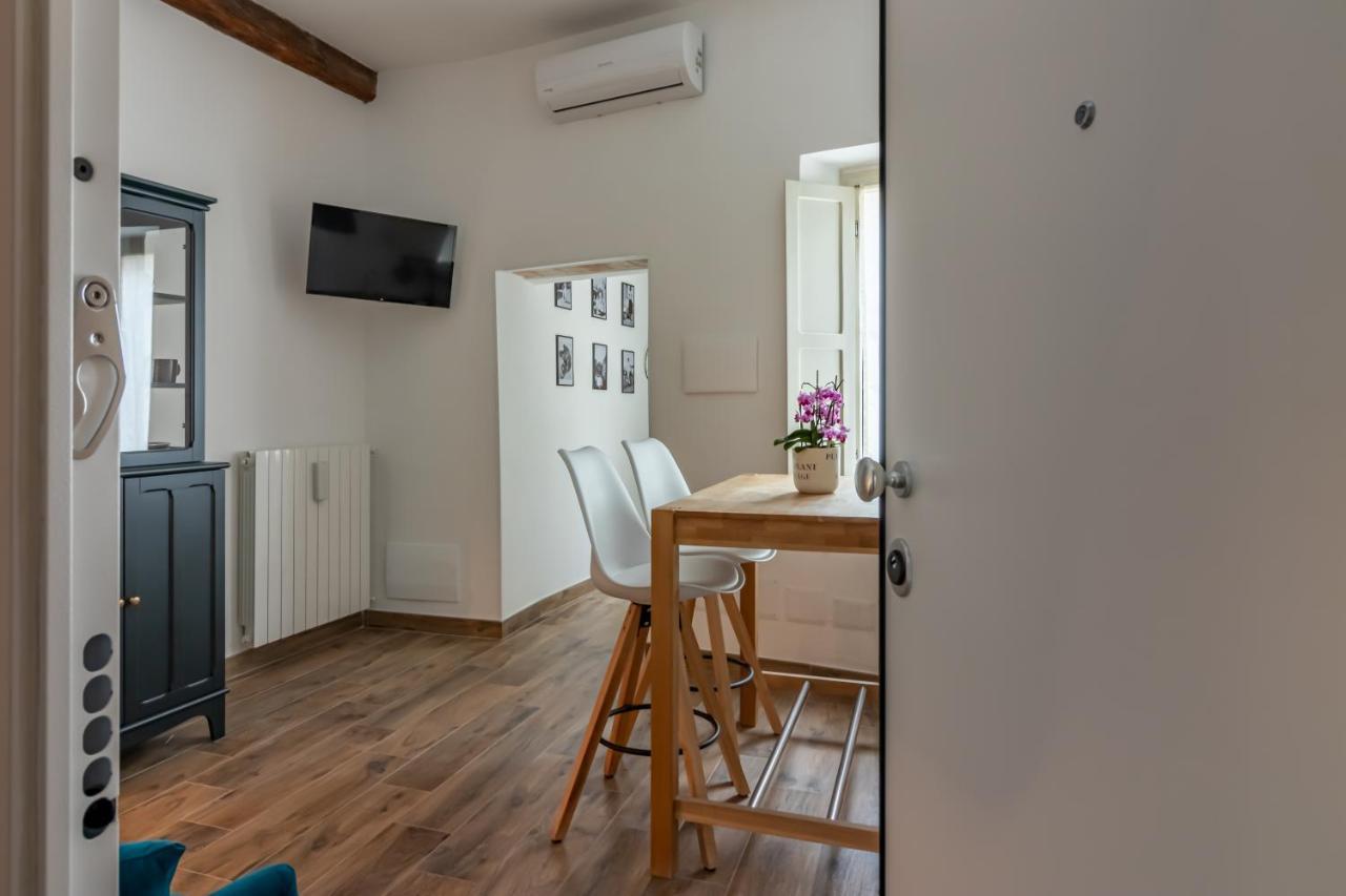 Apartamento Bed And Box - Vt02 Locazione Turistica Viterbo Exterior foto
